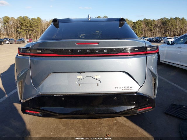44402370 :رقم المزاد ، JTJAAAAB9RA025247 vin ، 2024 Lexus Rz 450e Luxury مزاد بيع