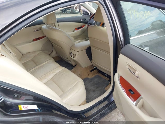 44402388 :رقم المزاد ، JTHBK1EG8A2347241 vin ، 2010 Lexus Es 350 مزاد بيع