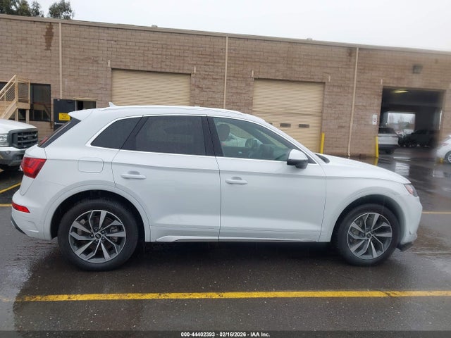 WA1AAAFY8M2009859 Audi Q5 Premium 45 Tfsi Quattro S Tronic