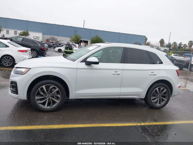 WA1AAAFY8M2009859 Audi Q5 Premium 45 Tfsi Quattro S Tronic