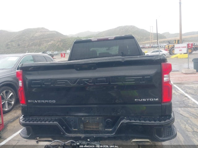 3GCPYCEF3LG118579 Chevrolet Silverado 1500 4wd Short Bed Custom Trail Boss