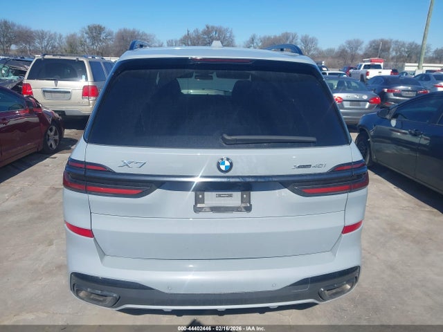 5UX23EM04R9U78193 BMW X7 Xdrive40i