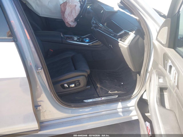 5UX23EM04R9U78193 BMW X7 Xdrive40i