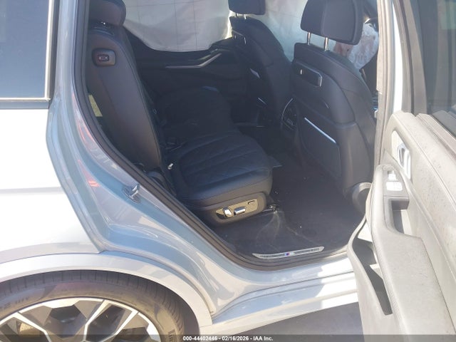 5UX23EM04R9U78193 BMW X7 Xdrive40i