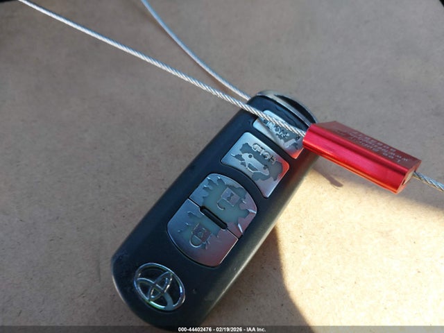 2019 TOYOTA YARIS 3MYDLBYV2KY508789 Photo 10