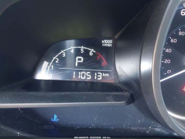 3MYDLBYV2KY508789 Toyota YARIS LE