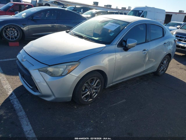 2019 TOYOTA YARIS 3MYDLBYV2KY508789 Photo 1