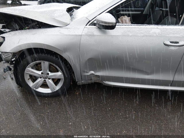 Продаж на аукціоні авто 2012 Volkswagen Passat 2.0l Tdi Se, vin: 1VWBN7A39CC097422, номер лоту: 44402524