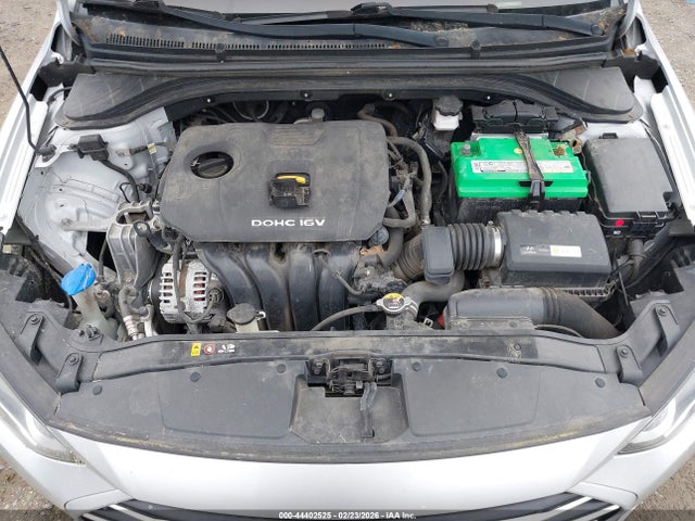 2017 HYUNDAI ELANTRA KMHD74LF5HU093179 Photo 9