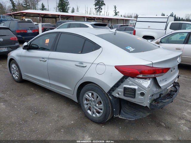 2017 HYUNDAI ELANTRA KMHD74LF5HU093179 Photo 2