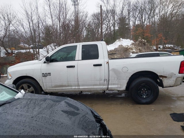Продажа на аукционе авто 2019 Ram 1500 Classic Express  4x4 6'4 Box, vin: 1C6RR7FG8KS547901, номер лота: 44402530