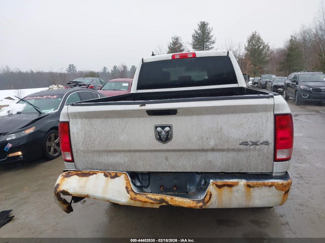 Продажа на аукционе авто 2019 Ram 1500 Classic Express  4x4 6'4 Box, vin: 1C6RR7FG8KS547901, номер лота: 44402530