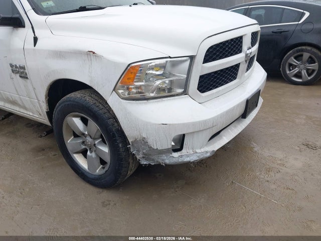 Продажа на аукционе авто 2019 Ram 1500 Classic Express  4x4 6'4 Box, vin: 1C6RR7FG8KS547901, номер лота: 44402530