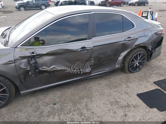 2022 TOYOTA CAMRY 4T1G11AK3NU702133 Photo 5