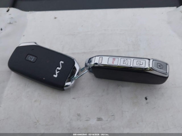 KNDCE3LG8N5144463 KIA Niro Ev Ex Premium