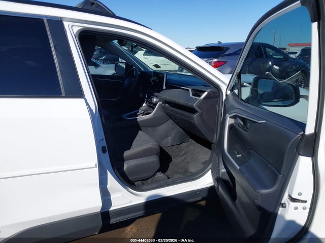 2024 Toyota Rav4 Hybrid Le მანქანა იყიდება აუქციონზე, vin: 2T3LWRFV5RW205762, აუქციონის ნომერი: 44402590