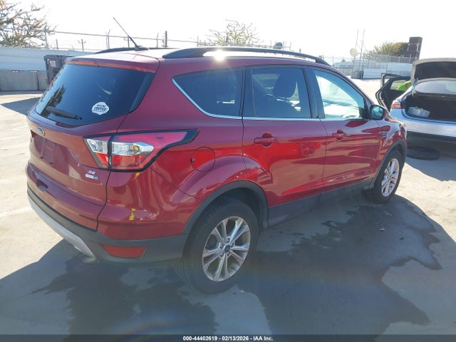 1FMCU9GD0JUD05521 Ford ESCAPE SE