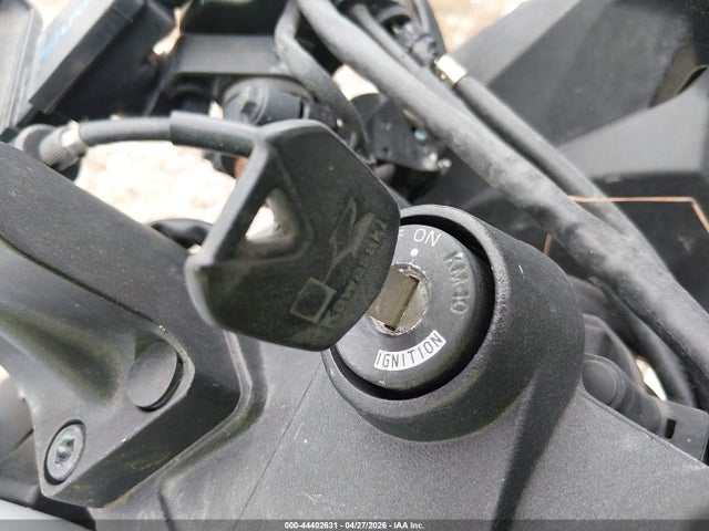 44402631 :رقم المزاد ، JKAEX8A1XDDA00736 vin ، 2013 Kawasaki Ex300 A مزاد بيع