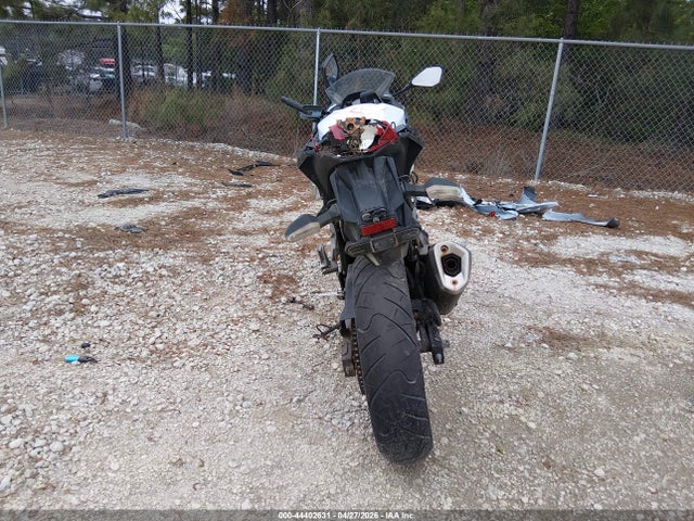 44402631 :رقم المزاد ، JKAEX8A1XDDA00736 vin ، 2013 Kawasaki Ex300 A مزاد بيع