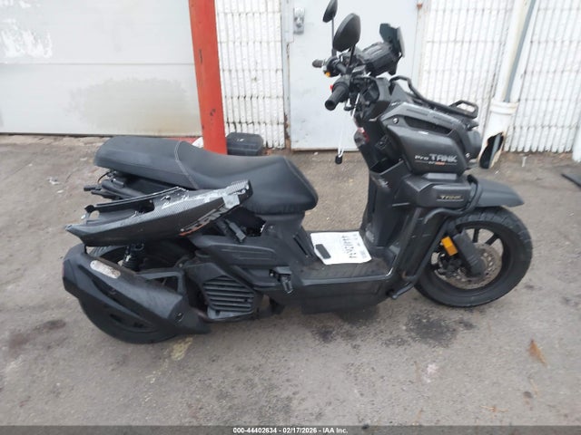 H0DTAEG19SX119888 Fengyuan Tank