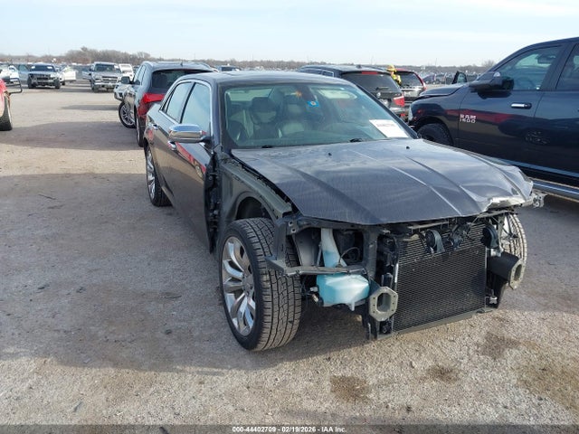 2019 CHRYSLER 300 2C3CCAEG7KH594900