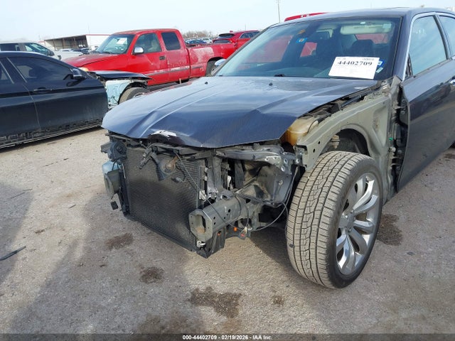 2019 CHRYSLER 300 2C3CCAEG7KH594900 Photo 5