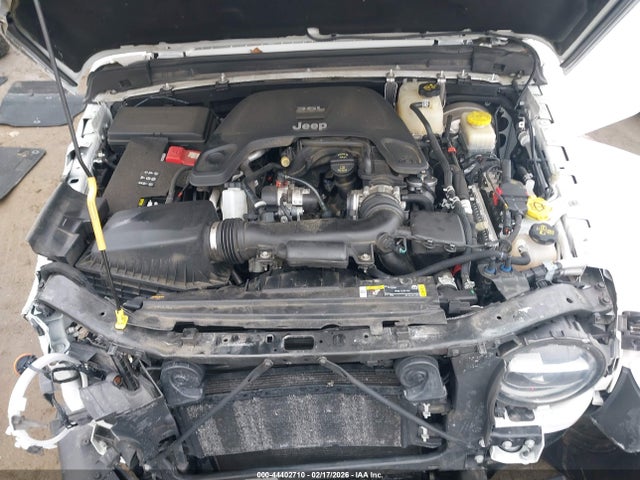 1C4HJXFG2MW563261 Jeep Wrangler Unlimited Rubicon 4x4