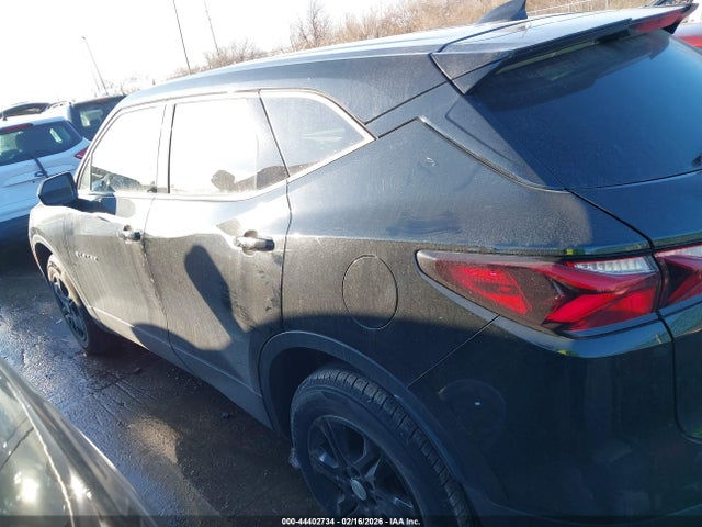 Продажа на аукционе авто 2021 Chevrolet Blazer Fwd 2lt, vin: 3GNKBCR45MS572312, номер лота: 44402734