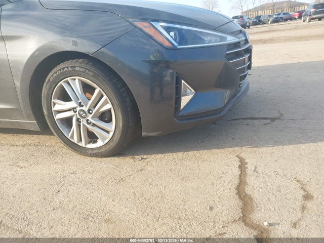5NPD84LF9LH572080 Hyundai ELANTRA SEL