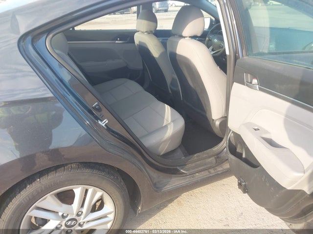 5NPD84LF9LH572080 Hyundai ELANTRA SEL