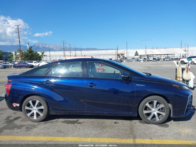 JTDBVRBD0HA002402 Toyota Mirai
