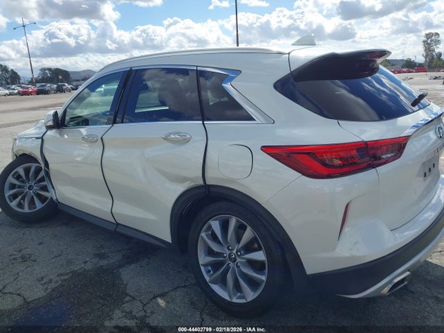 3PCAJ5BA1MF111037 Infiniti Qx50 Luxe