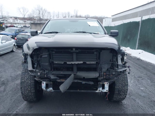 Продаж на аукціоні авто 2017 Ram 1500 Express  4x4 5'7 Box, vin: 3C6RR7KT4HG718744, номер лоту: 44402805