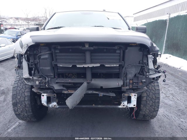 Продаж на аукціоні авто 2017 Ram 1500 Express  4x4 5'7 Box, vin: 3C6RR7KT4HG718744, номер лоту: 44402805