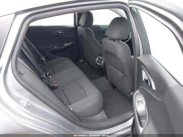 1G1ZD5ST0RF114017 Chevrolet Malibu Fwd 1lt