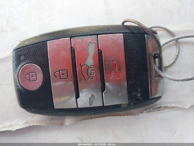 5XYKU4A75EG471983 KIA Sorento Ex V6
