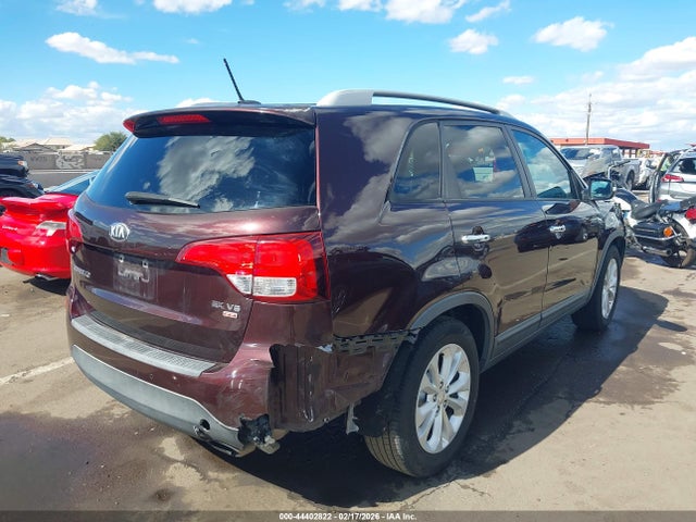 5XYKU4A75EG471983 KIA Sorento Ex V6