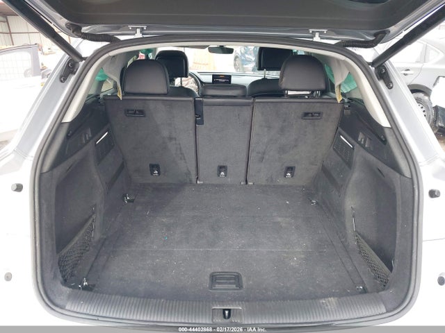 44402868 :رقم المزاد ، WA1BNAFYXJ2094210 vin ، 2018 Audi Q5 2.0t Premium/2.0t Tech Premium مزاد بيع