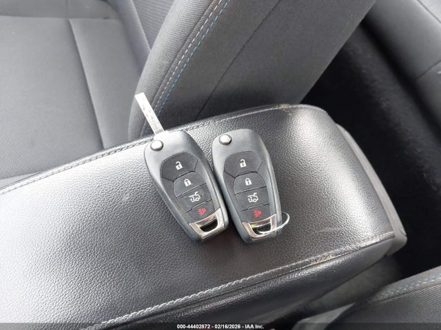 1G1BE5SM5J7138870 Chevrolet Cruze Lt Auto