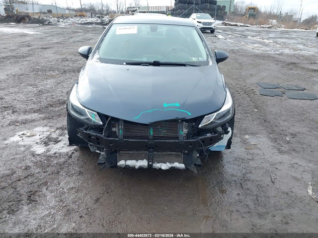 1G1BE5SM5J7138870 Chevrolet Cruze Lt Auto