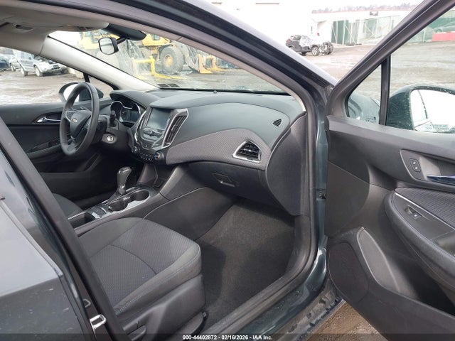 1G1BE5SM5J7138870 Chevrolet Cruze Lt Auto