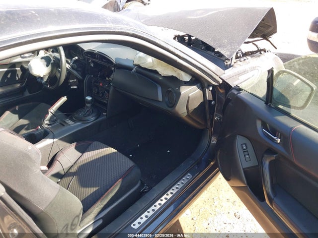 2013 SUBARU BRZ JF1ZCAB12D2610296 Photo 4