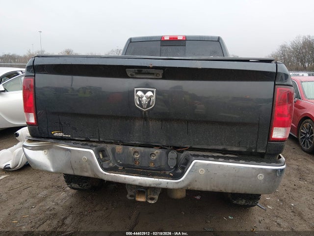 3C6UR5DL7GG324116 RAM 2500 Slt