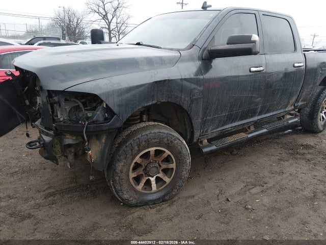 3C6UR5DL7GG324116 RAM 2500 Slt