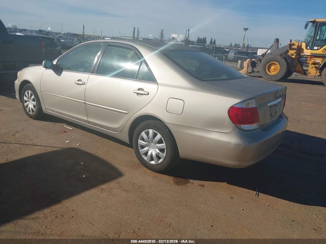2006 TOYOTA CAMRY 4T1BE30K06U728489 Photo 2