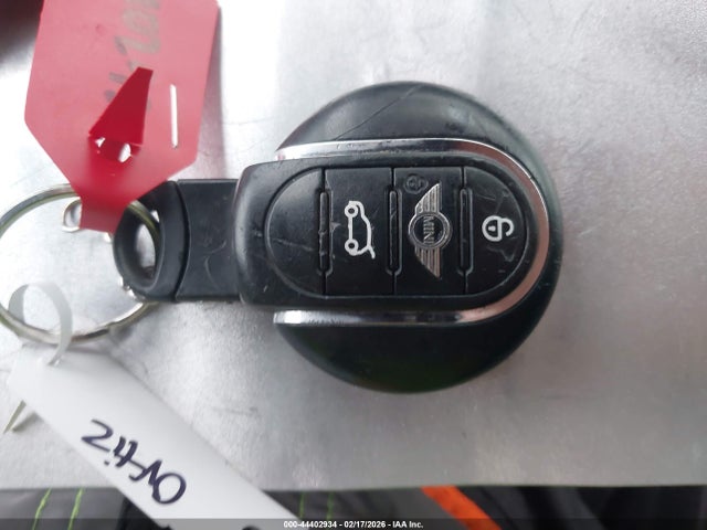 2018 MINI COUNTRYMAN WMZYS7C30J3E08321 Photo 10