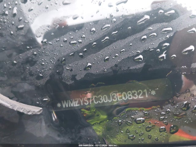 2018 MINI COUNTRYMAN WMZYS7C30J3E08321 Photo 8