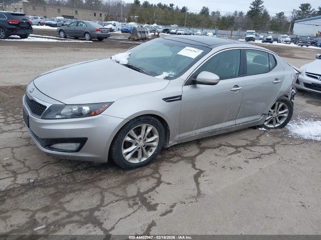2013 Kia Optima Ex მანქანა იყიდება აუქციონზე, vin: 5XXGN4A76DG257302, აუქციონის ნომერი: 44402967