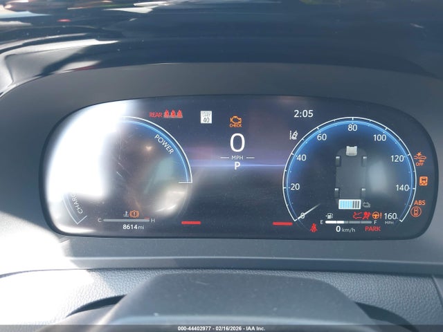 44402977 :رقم المزاد ، JTDACAAJ5S3009349 vin ، 2025 Toyota Crown Signia Limited مزاد بيع
