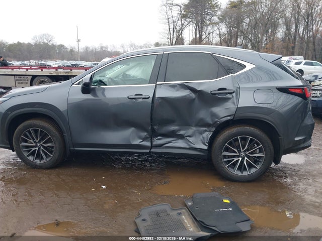 44402992 :رقم المزاد ، 2T2AGCEZ9RC053772 vin ، 2024 Lexus Nx 350 مزاد بيع